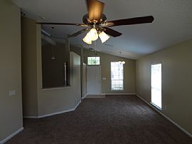 Single Family Home For Rent in Saint Augustine, FL (Photo 2 of 5)