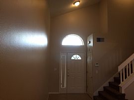 Single Family Home For Rent in Davenport, FL (Photo 2 of 6)