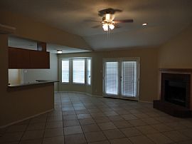 Single Family Home For Rent in Killeen, TX (Photo 4 of 10)