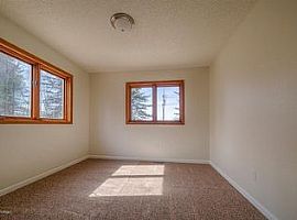  7190 W Knox Dr, Wasilla, Ak 99654 2 Beds 1 Bath 1,120 Sqft in Wasilla, AK (Photo 4 of 8)