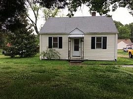  1913 Willis Rd, North Chesterfield, Va 23237 2 Beds 1 Bath 784 in Richmond, VA