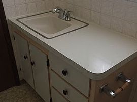  6524 Se 87th Ave, Portland, Or 97266 3 Beds 1 Bath 870 Sqft in Portland, OR (Photo 6 of 6)