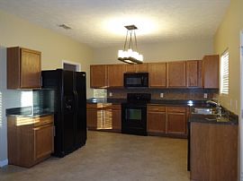 Single Family Home For Rent in Lebanon, TN (Photo 3 of 7)