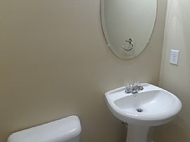 Single Family Home For Rent in Nashville, TN (Photo 6 of 9)