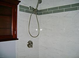  114 King Richard Ct, Jacksonville, Nc 28546 3 Beds 2 Baths 1,2 in Jacksonville, NC (Photo 6 of 8)