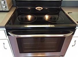  1133 Oakcrest Dr, Charleston, Sc 29412 3 Beds 2 Baths 1,290 Sq in Charleston, SC (Photo 6 of 7)