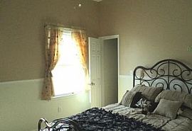  801 Custis St, Aberdeen, Md 21001 2 Beds 2 Baths 3,000 Sqft in Aberdeen, MD (Photo 6 of 9)