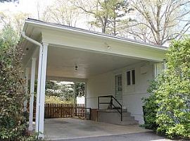 3707 Manton Dr, Lynchburg, Va 24503 3 Beds 1.5 Baths 1,828 Sqf in Lynchburg, VA (Photo 6 of 6)