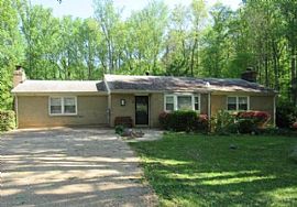  7471 Clifton Rd, Clifton, Va 20124 3 Beds 3 Baths 2,467 Sqft in Clifton, VA