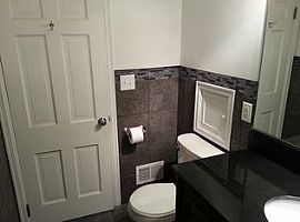  1702 W Springfield Ave, Champaign, Il 61821 3 Beds 1.5 Baths 1 in Champaign, IL (Photo 2 of 5)