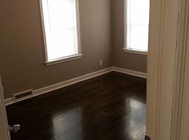  1702 W Springfield Ave, Champaign, Il 61821 3 Beds 1.5 Baths 1 in Champaign, IL (Photo 3 of 5)