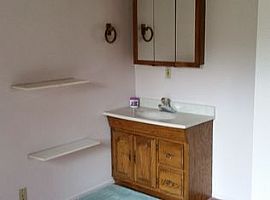  2835 Maison Way, Sacramento, Ca 95864 4 Beds 2 Baths 1,972 Sqf in Sacramento, CA (Photo 7 of 9)