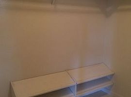  1437 E J St, Oakdale, Ca 95361 3 Beds 2 Baths 1,714 Sqft in Oakdale, CA (Photo 5 of 8)