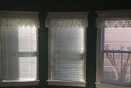  1748 S Ogden St, Denver, Co 80210 2 Beds 1.5 Baths 959 Sqft in Denver, CO (Photo 4 of 5)