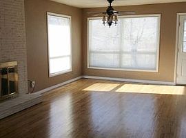  12123 Westover Rd, Omaha, Ne 68154 3 Beds 1.5 Baths 2,221 Sqft in Omaha, NE (Photo 3 of 9)