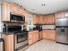  1346 S Newport St, Denver, Co 80224 4 Beds 3 Baths 2,038 Sqft in Denver, CO (Photo 8 of 9)