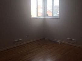  3267 S Pontiac St, Denver, Co 80224 2 Beds 1 Bath 1,106 Sqft in Denver, CO (Photo 4 of 4)