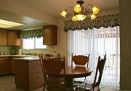  9015 Hunters Creek St, Highlands Ranch, Co 80126 3 Beds 3 Bath in Highlands Ranch, CO (Photo 3 of 6)