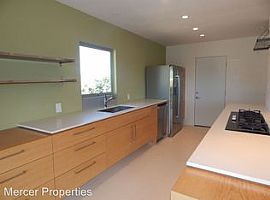 2 Bd   2 Ba Home in San Diego, CA (Photo 3 of 3)