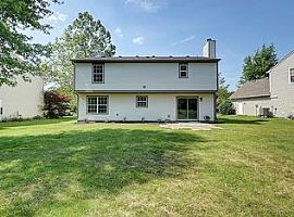 4 Beds 2.5 Baths in Fishers, IN (Photo 3 of 3)