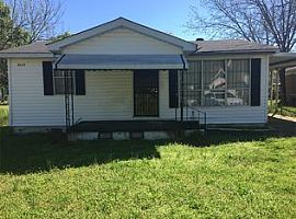 6025 Ivy St in Birmingham, AL (Photo 7 of 10)