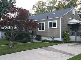 7844 8th Ave S in Birmingham, AL (Photo 2 of 10)