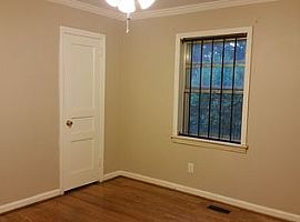 7844 8th Ave S in Birmingham, AL (Photo 8 of 10)