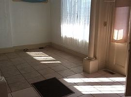 630 E 11th St, in Oakland, CA (Photo 4 of 12)