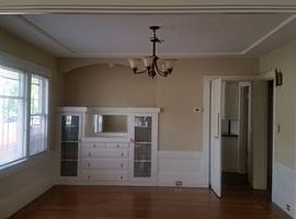 2721 55th Ave in Oakland, CA (Photo 5 of 10)