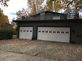 2 Beds 1.5 Baths. 1245 Annapolis Dr # 2, Anchorage in Anchorage, AK (Photo 2 of 7)