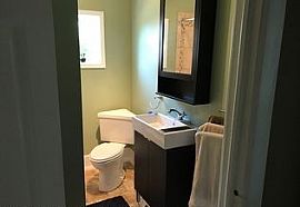  125 N Jones Ave, Rock Hill, Sc 29730 2 Beds 1 Bath 1,300 Sqft in Rock Hill, SC (Photo 2 of 5)