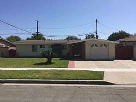 3 Beds 2 Baths Home in Long Beach, CA