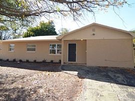 6287 21st Way S in Saint Petersburg, FL