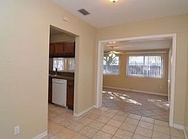 6287 21st Way S in Saint Petersburg, FL (Photo 5 of 12)