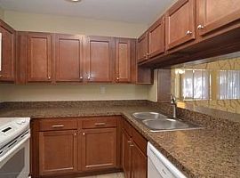 6287 21st Way S in Saint Petersburg, FL (Photo 6 of 12)