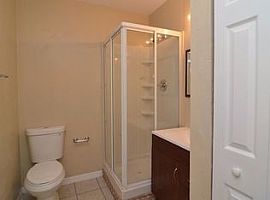 6287 21st Way S in Saint Petersburg, FL (Photo 8 of 12)