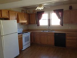 3 Bed 1.5 Bath 1400 Square Foot Home For Rent in Barboursville in Barboursville, WV (Photo 2 of 12)