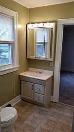 3 Bed 1.5 Bath 1400 Square Foot Home For Rent in Barboursville in Barboursville, WV (Photo 7 of 12)