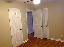 1808 Pickens Ct in Charlotte, NC (Photo 10 of 10)