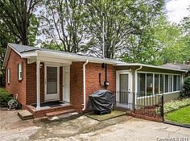 1808 Pickens Ct in Charlotte, NC (Photo 2 of 10)