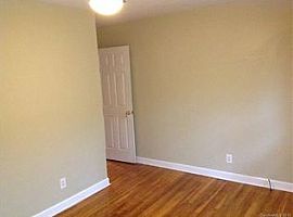 1808 Pickens Ct in Charlotte, NC (Photo 8 of 10)