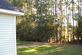 3959 Mayfield Dr, Conway, Rent 500 Deposit 500 Total 1000 in Conway, SC (Photo 8 of 8)