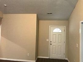 1820 Charnell Ln, Charlotte Rent 550 Deposit 550 Total 1100 in Charlotte, NC (Photo 10 of 11)