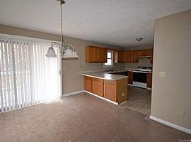 3733 Shannon Loop, Denver Rent 550 Deposit 550 Total 1100 in Denver, NC (Photo 6 of 9)