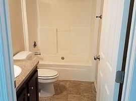 9017 Turner Dr, Apex, Nc  Rent 750 Deposit 750 Total 1500 in Apex, NC (Photo 8 of 9)