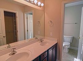 402 Nautical Ct, Sneads F Rent 750 Deposit 750 Total 1500 in Sneads Ferry, NC (Photo 8 of 12)
