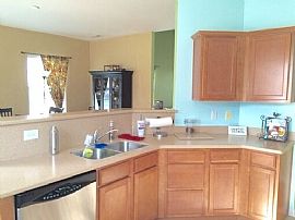 220 Xavier St in Charleston, SC (Photo 8 of 12)