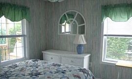 30 Ellery Ave, Middletown, Ri 02842 in Middletown, RI (Photo 4 of 5)