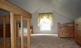 30 Ellery Ave, Middletown, Ri 02842 in Middletown, RI (Photo 5 of 5)