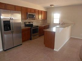 559 E Pebble Beach Dr, Tempe, Az 85282 in Tempe, AZ (Photo 4 of 4)